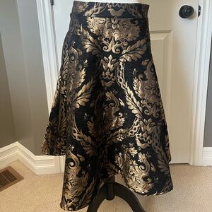 Elegant Black and Gold Midi Brocade Skirt